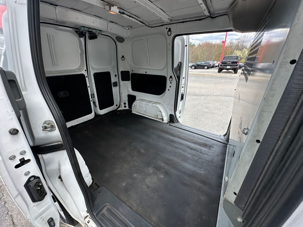 Used 2020 White Nissan S image 23
