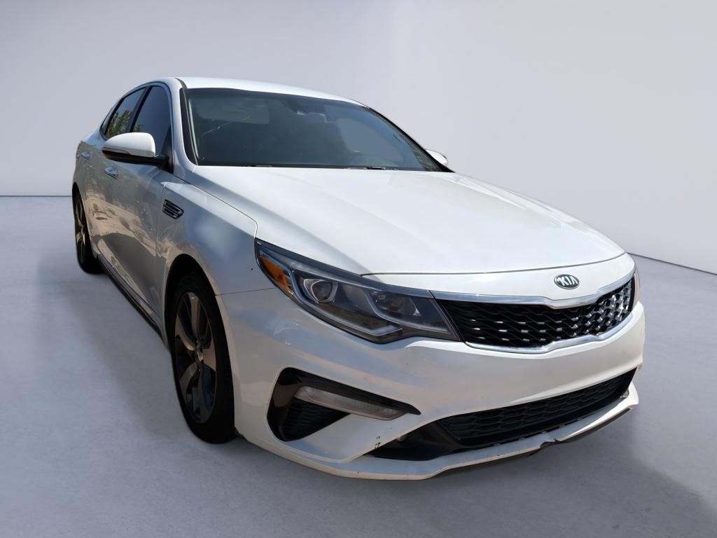 Used 2020 Snow White Pearl Kia S image 3