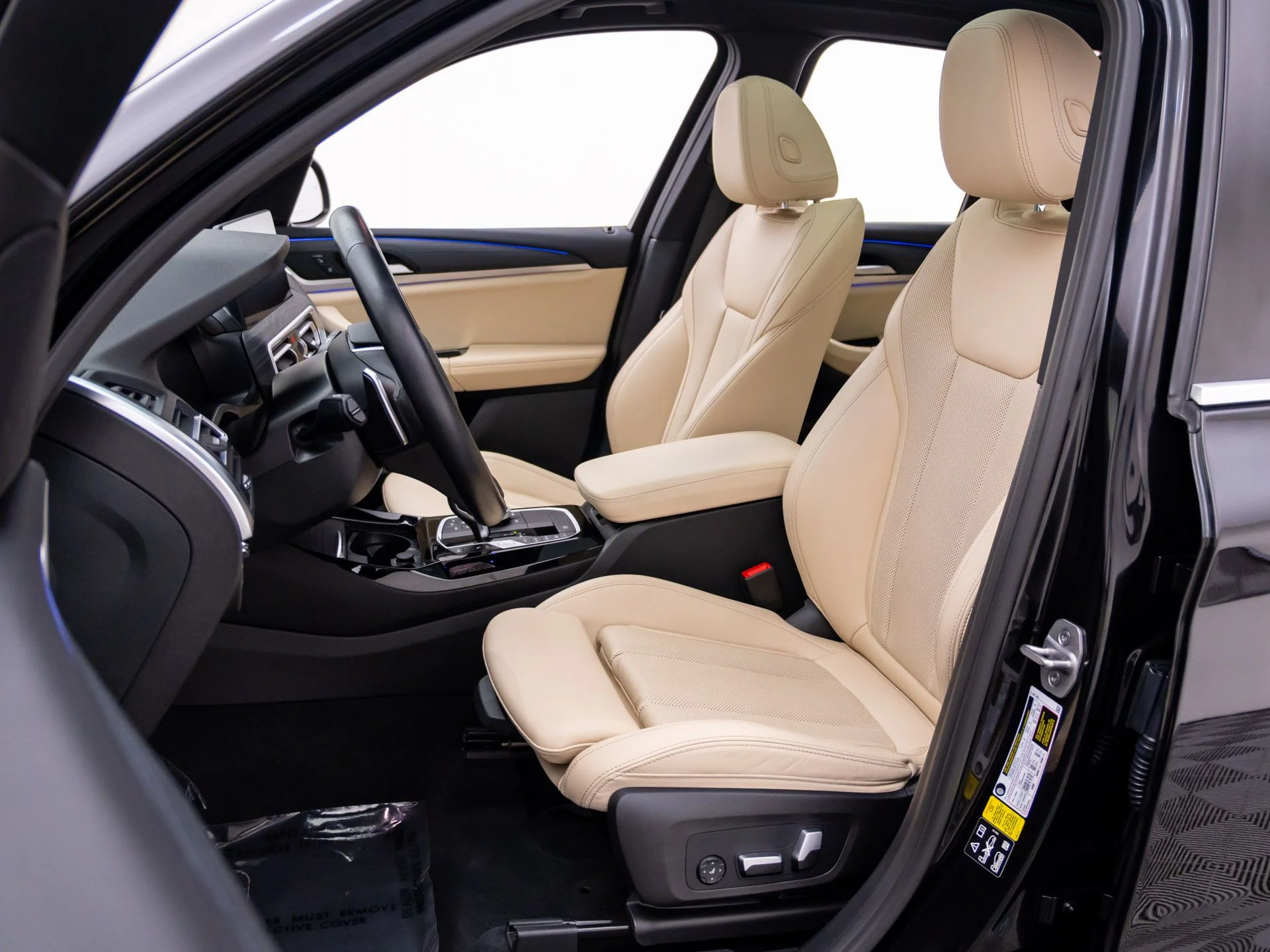 Used 2023 Black BMW xDrive30i image 15