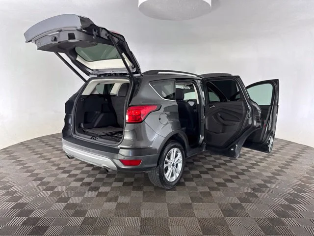 Used 2019 Gray Ford SEL image 20