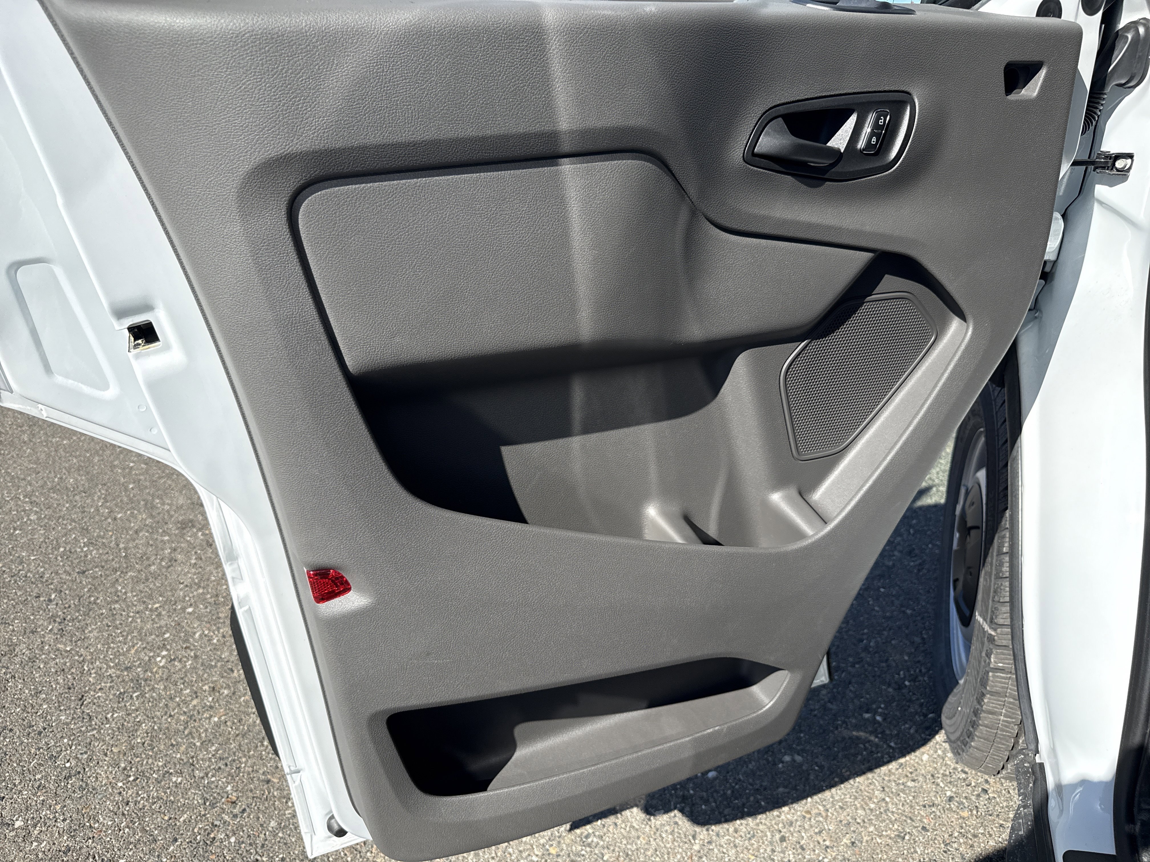 New 2026 Oxford White Ford Passenger Van XL image 11