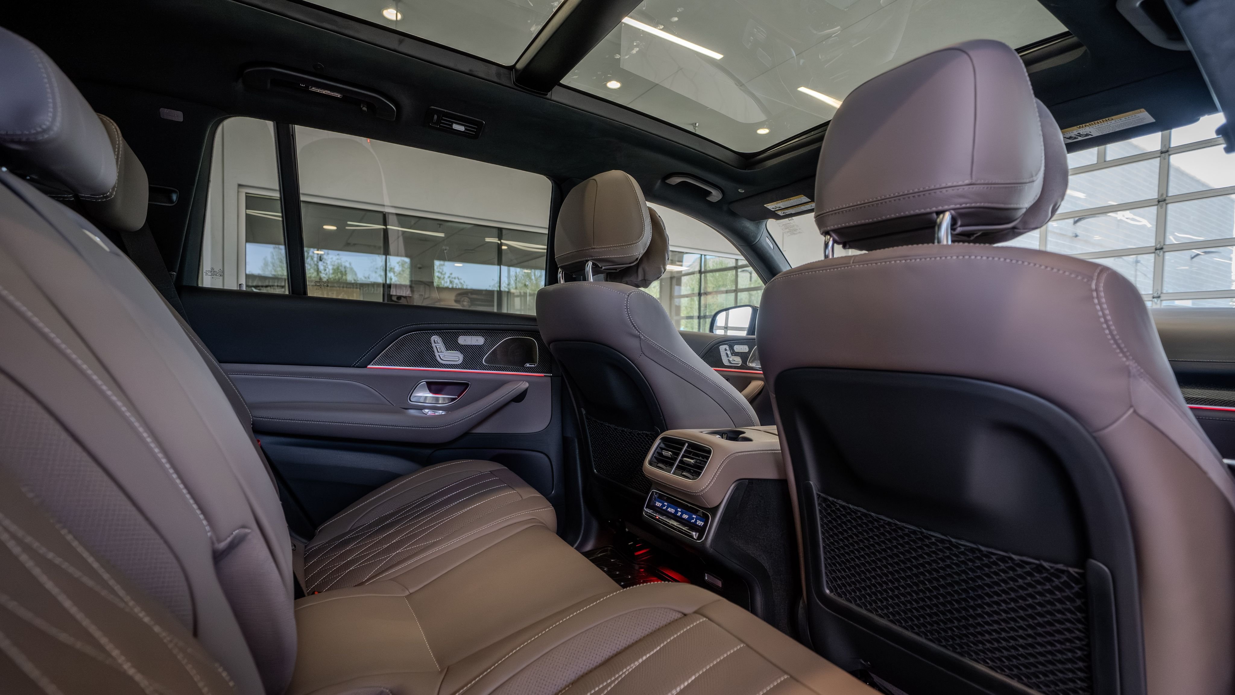New 2026 MANUFAKTUR Silicon Grey Mercedes-Benz GLS 63 AMG® image 28
