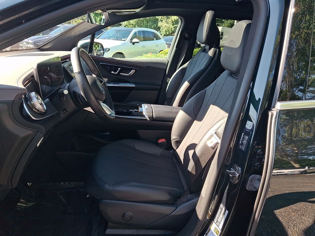 Certified Used 2023 Green Mercedes-Benz 350 SUV image 14
