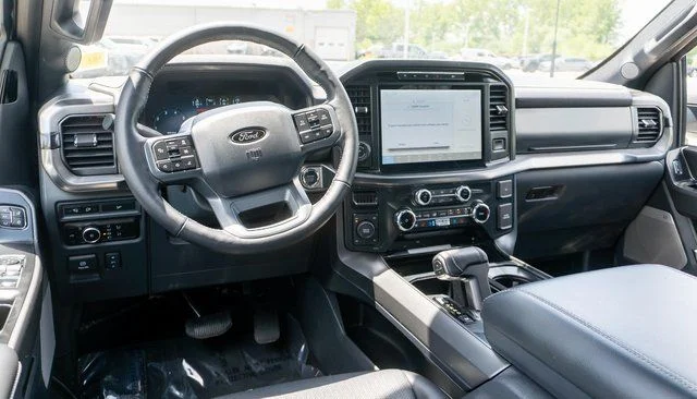 Used 2024 Gray Ford Lariat image 11