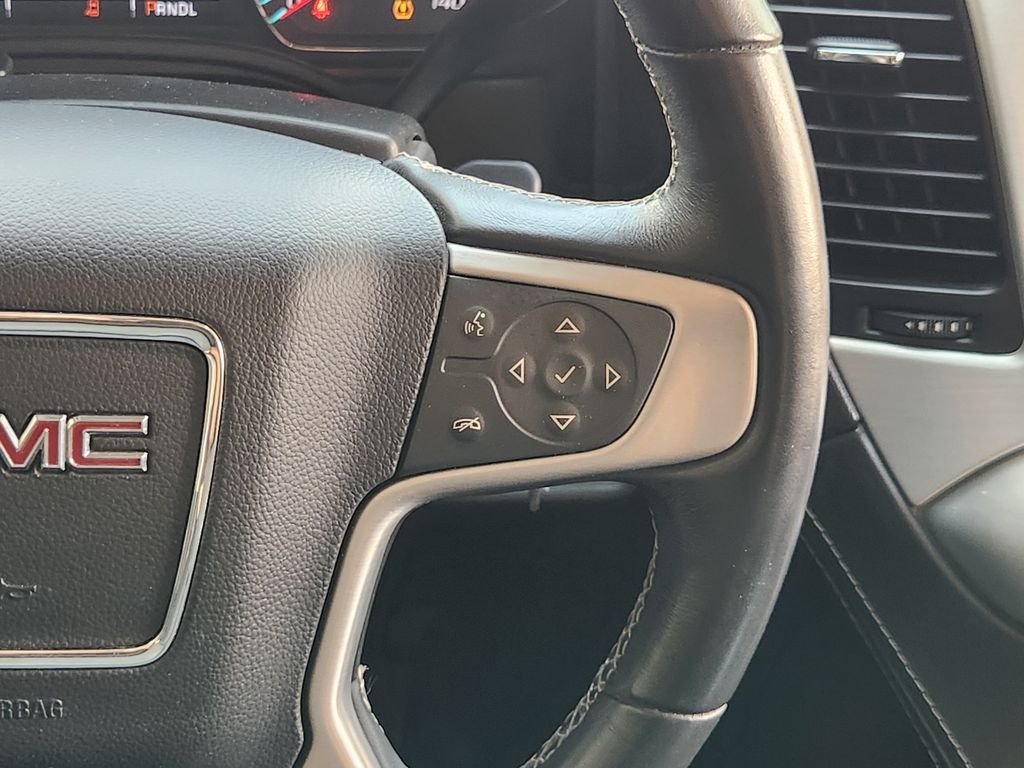 Used 2017 Quicksilver Metallic GMC SLE image 30
