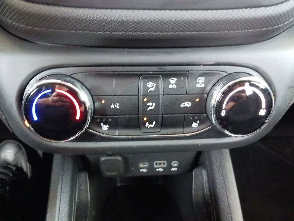 Used 2023 Summit White Chevrolet LT image 23