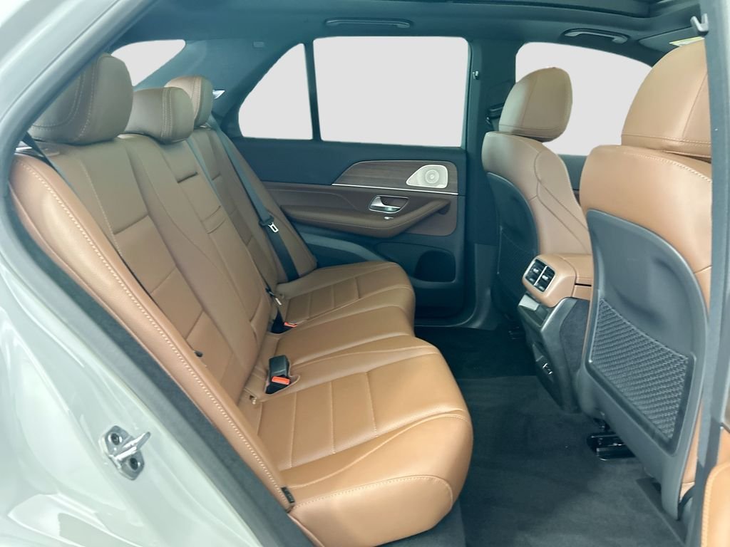 New 2026 MANUFAKTUR Alpine Grey Mercedes-Benz GLE 450 image 21