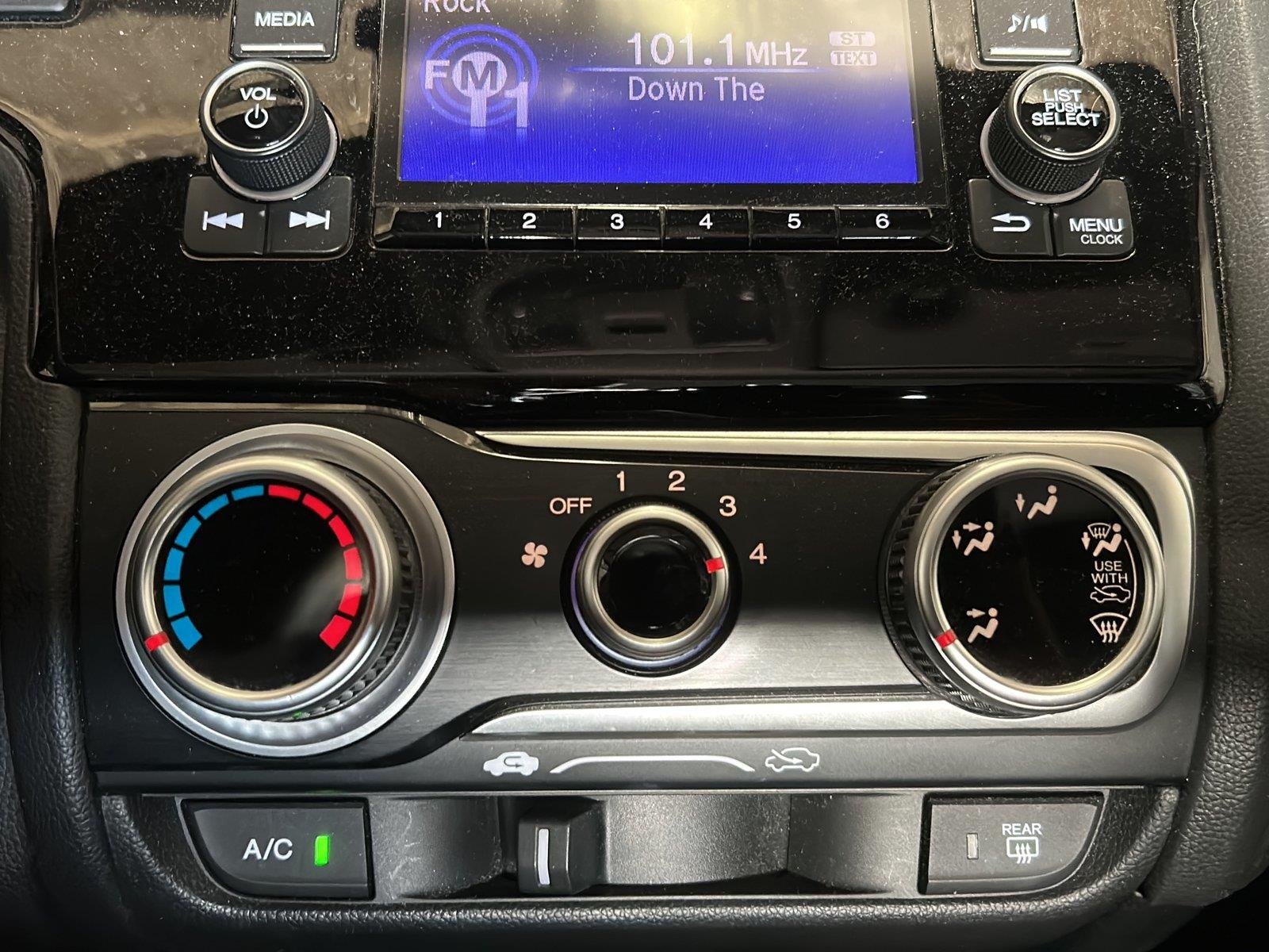 Certified Used 2018 Crystal Black Pearl Honda LX image 9