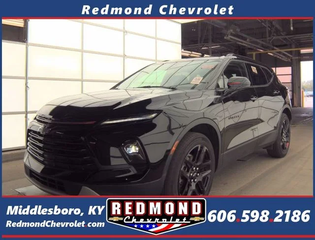 2023 Chevrolet Blazer 2.0T 2LT AWD's photo