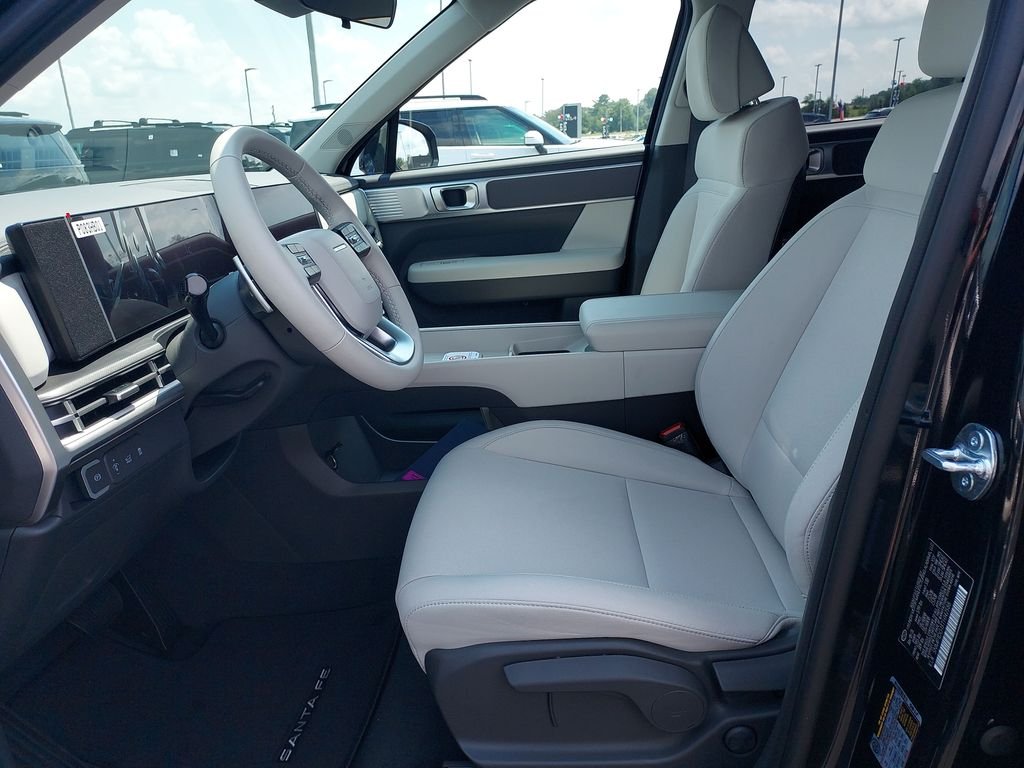 New 2026 Black Hyundai SE image 13