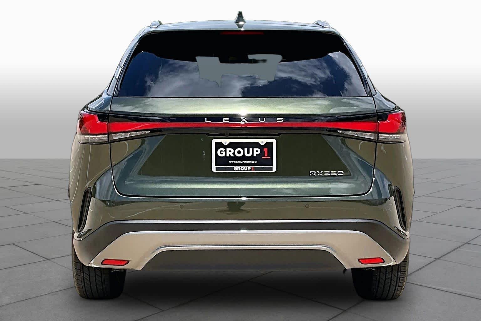Used 2025 Nori Green Pearl Lexus Premium Plus image 5