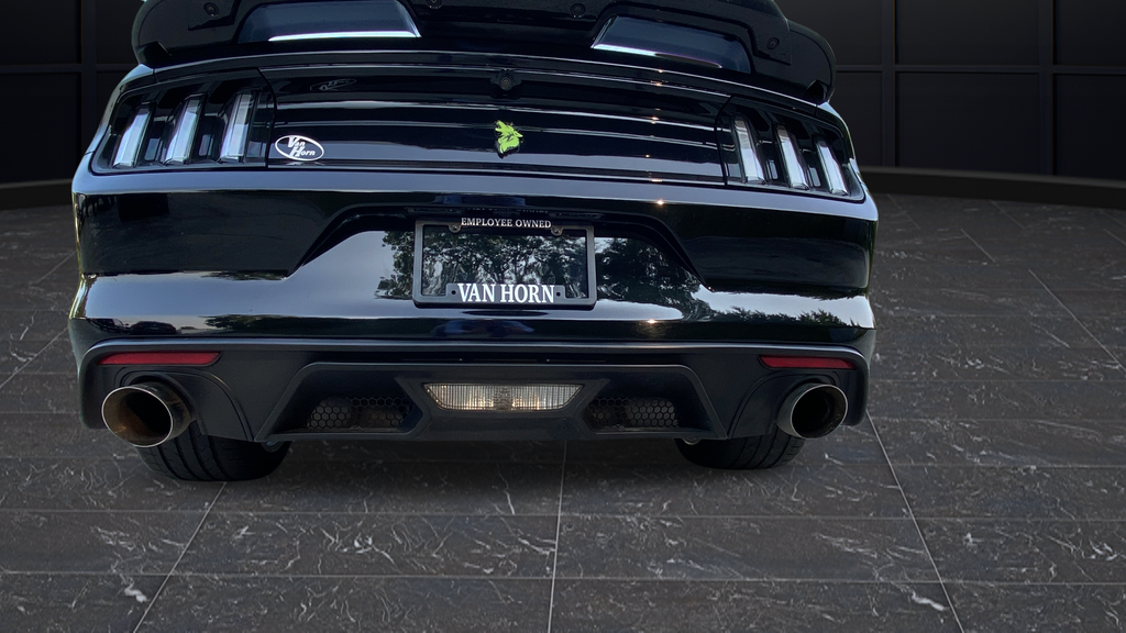 Used 2015 Black Ford GT Premium image 39