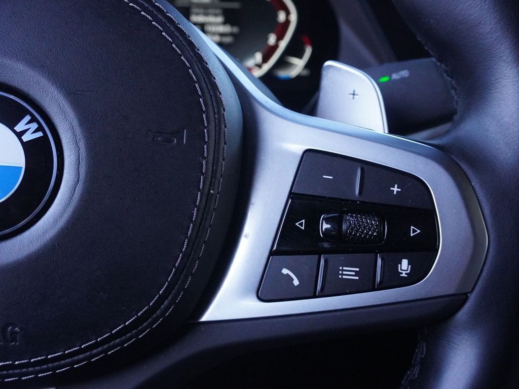 Used 2023 Black BMW xDrive40i image 41