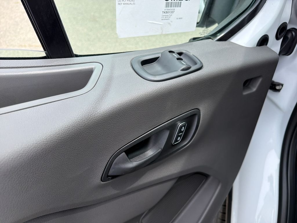 New 2026 Oxford White Ford Cargo Van image 12