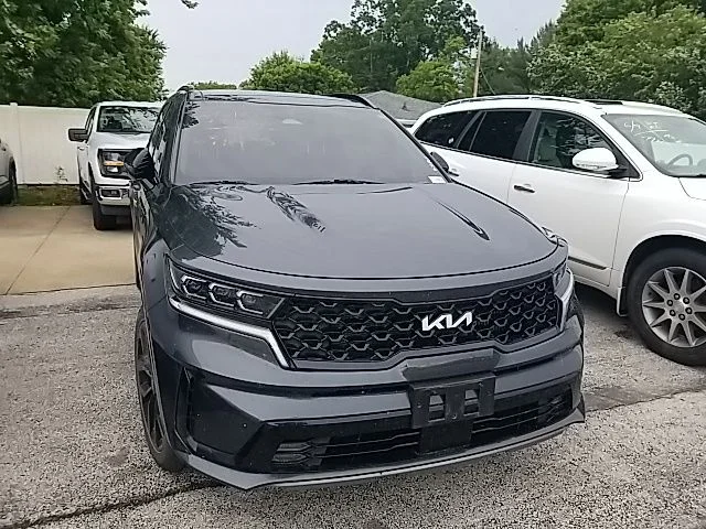Certified Used 2023 Gray Kia SX image 5