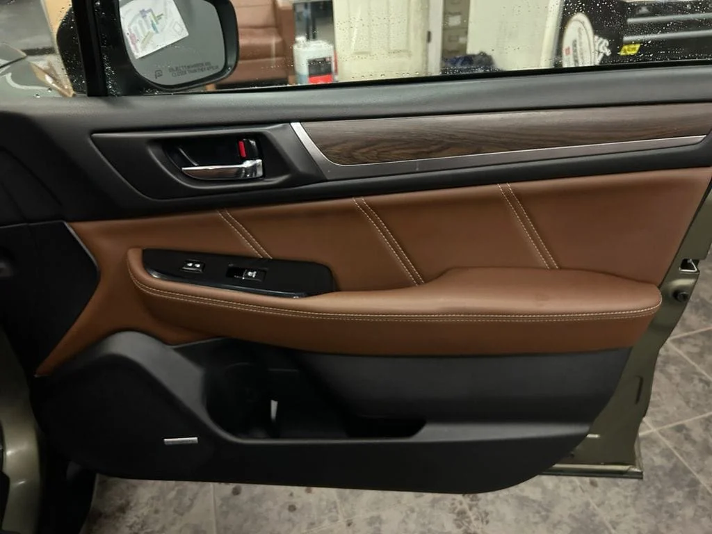 Used 2019 Wilderness Green Subaru 3.6R Touring image 17