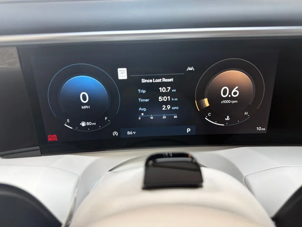 New 2027 Robust Emerald Pearl Hyundai SEL image 26