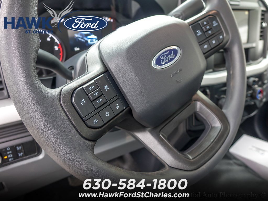 New 2026 Oxford White Ford F-450® XL image 9