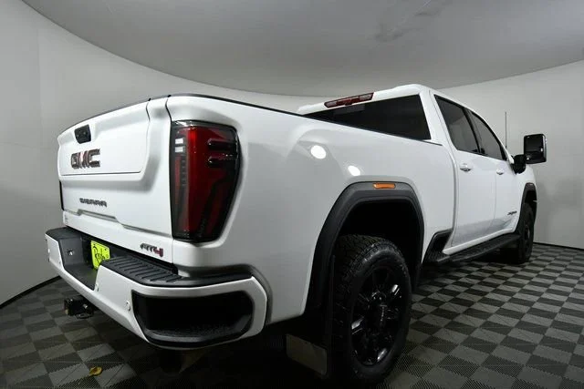 Used 2025 Summit White GMC AT4 image 11