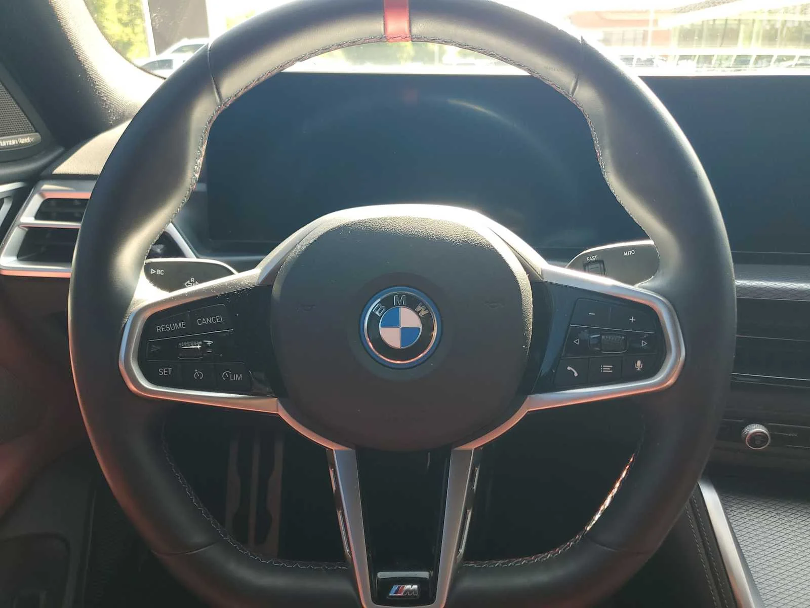 Used 2025 White BMW M50 image 23