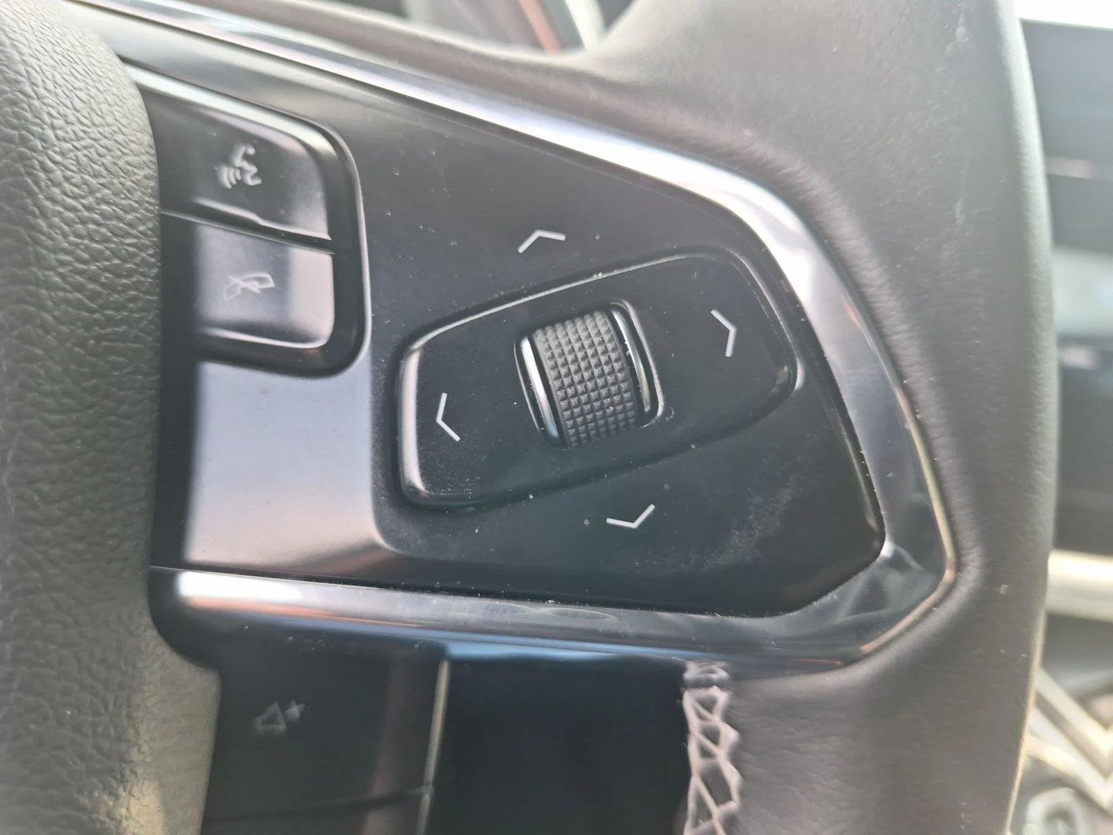 Used 2024 Riptide Blue Metallic Chevrolet 1LT image 19
