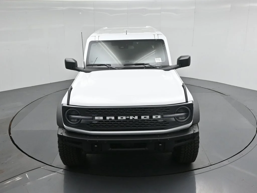 New 2026 Oxford White Ford Badlands image 35