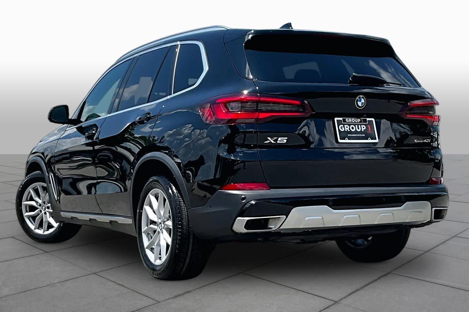 Certified Used 2023 Jet Black BMW xDrive40i image 11