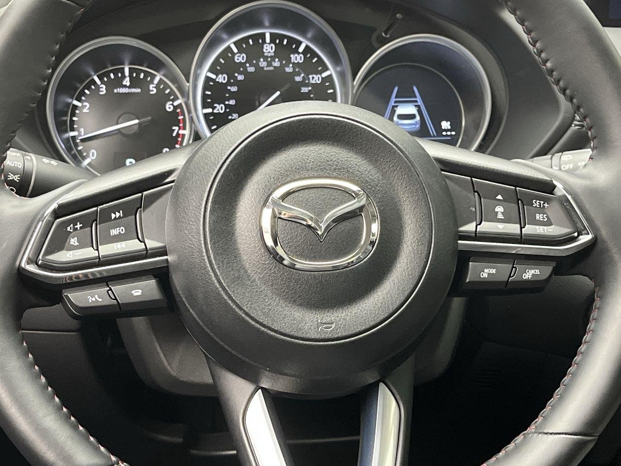 Certified Used 2025 Rhodium White Metallic Mazda 2.5 S Carbon Edition image 15