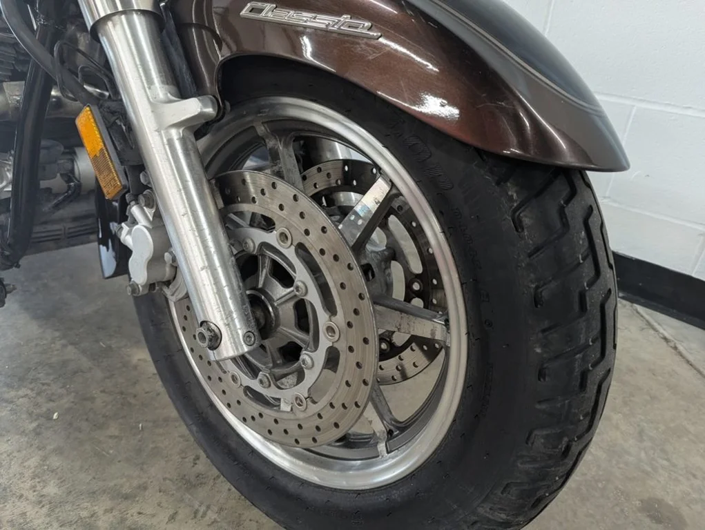 Used 2004 BROWN Yamaha Classic image 5