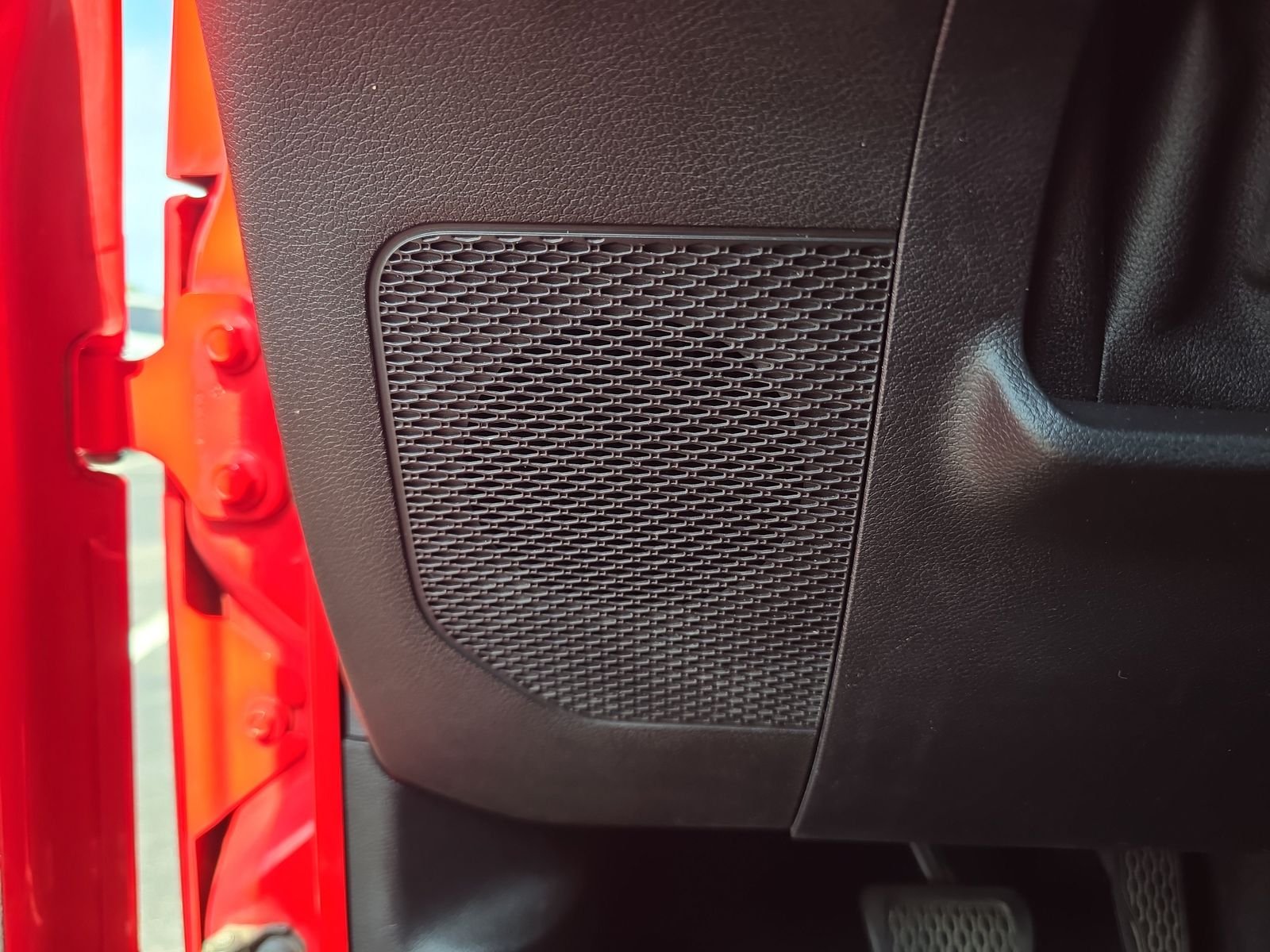 Used 2018 Red Jeep Unlimited Rubicon image 14