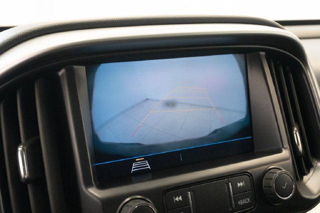 Used 2022 Gray Chevrolet LT image 19