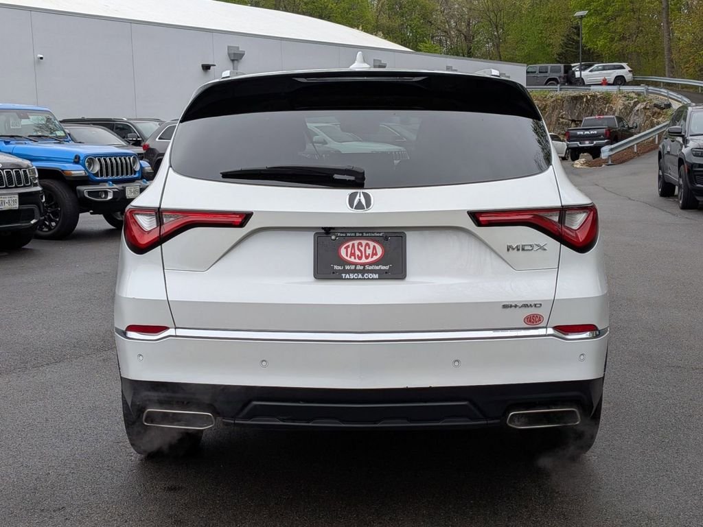 Used 2023  Acura Advance image 4