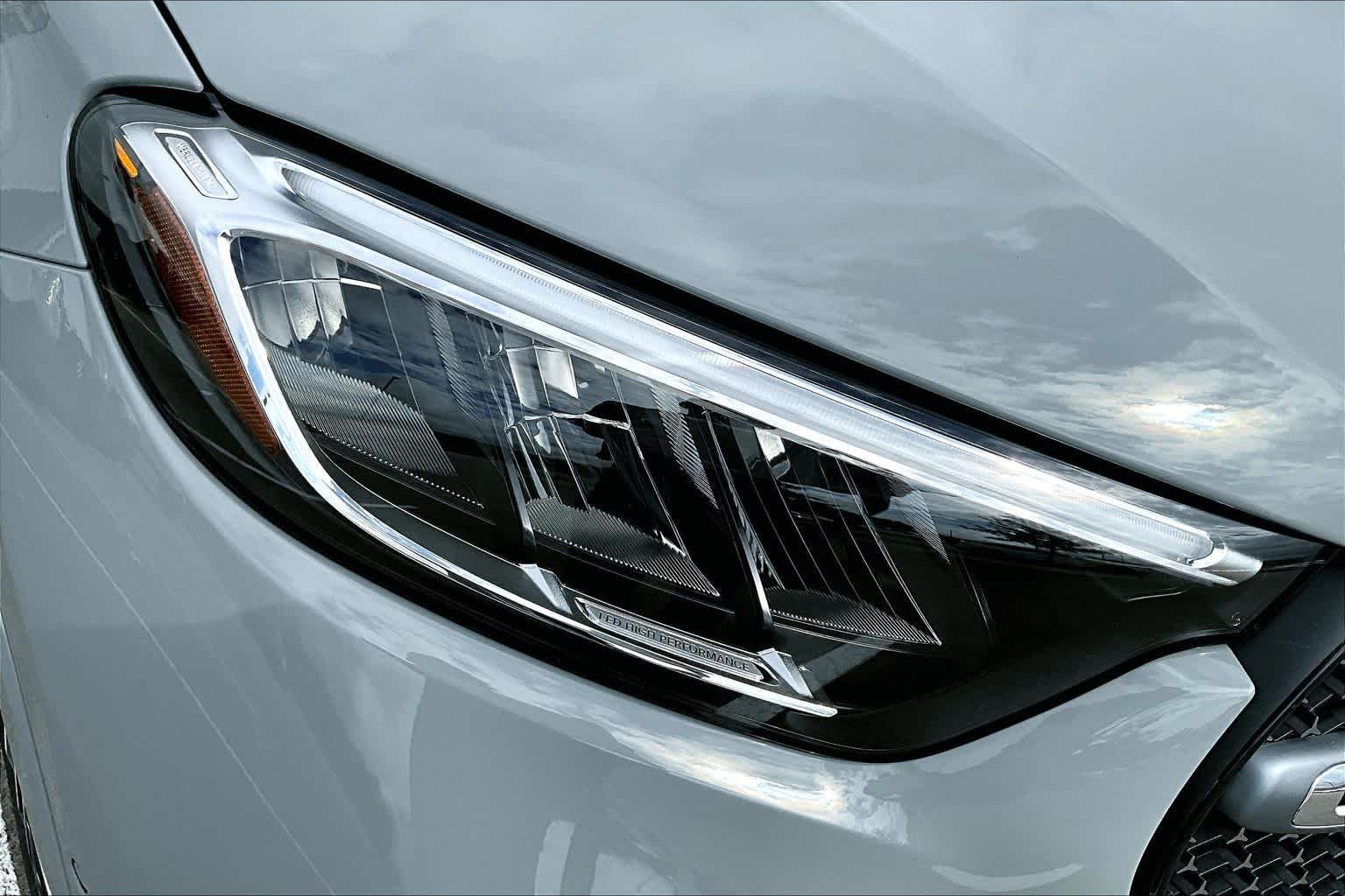 New 2026 MANUFAKTUR Alpine Grey Mercedes-Benz GLC 300 image 13