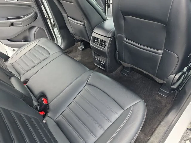 Used 2019 White Ford SEL image 12