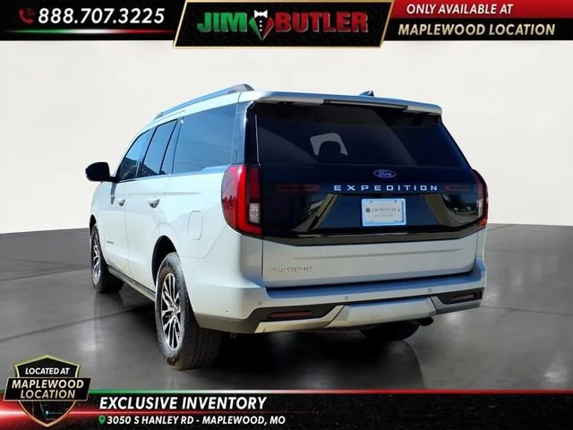 Used 2025  Ford Platinum image 2