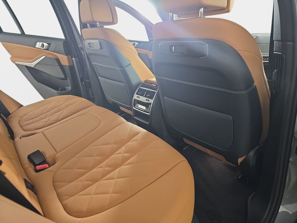 2026 BMW X5 40i - Photo 12