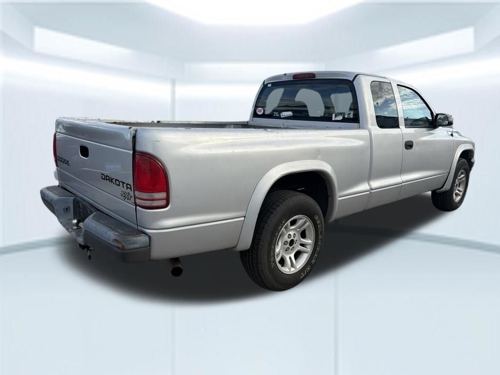 Used 2003  Dodge Base image 25