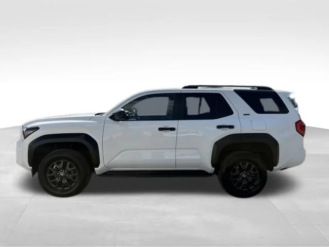 Used 2025 White Toyota SR5 image 12