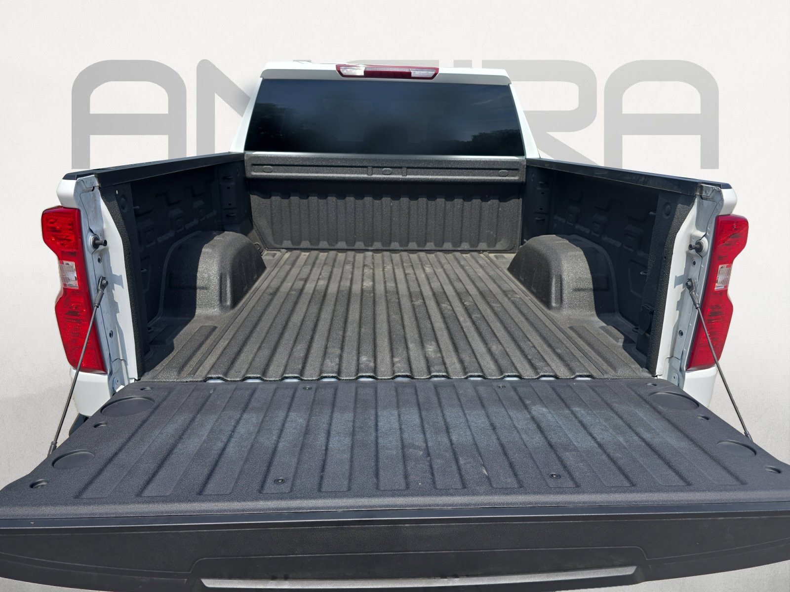 Used 2025 Summit White Chevrolet Custom image 12