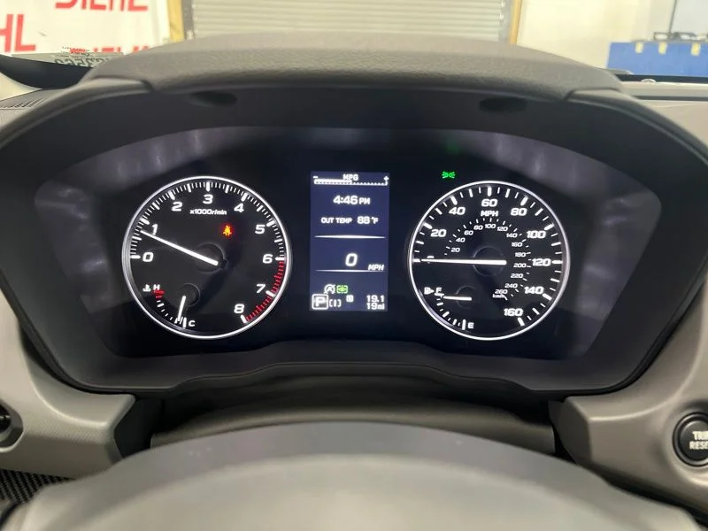 New 2026 ALPINE GREEN Subaru Limited image 29