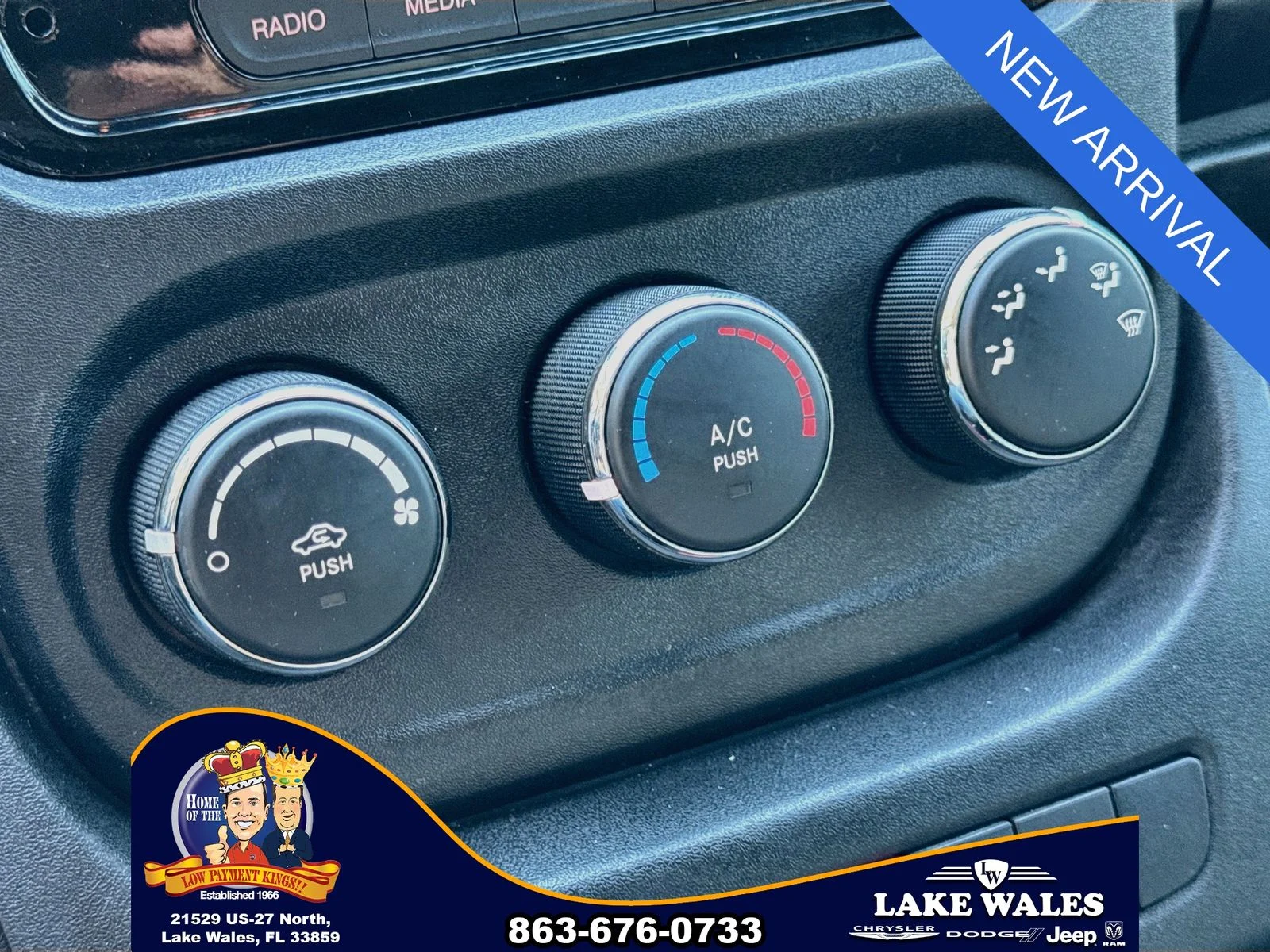 Used 2016 White Ram High Roof image 14
