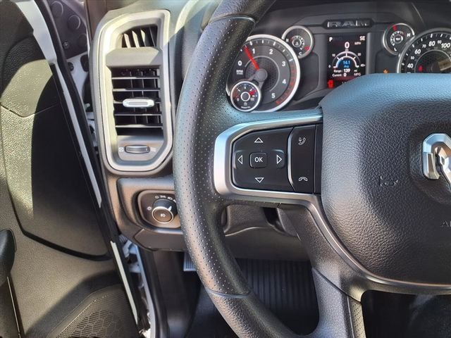 2026 RAM 3500 Chassis Tradesman - Photo 13
