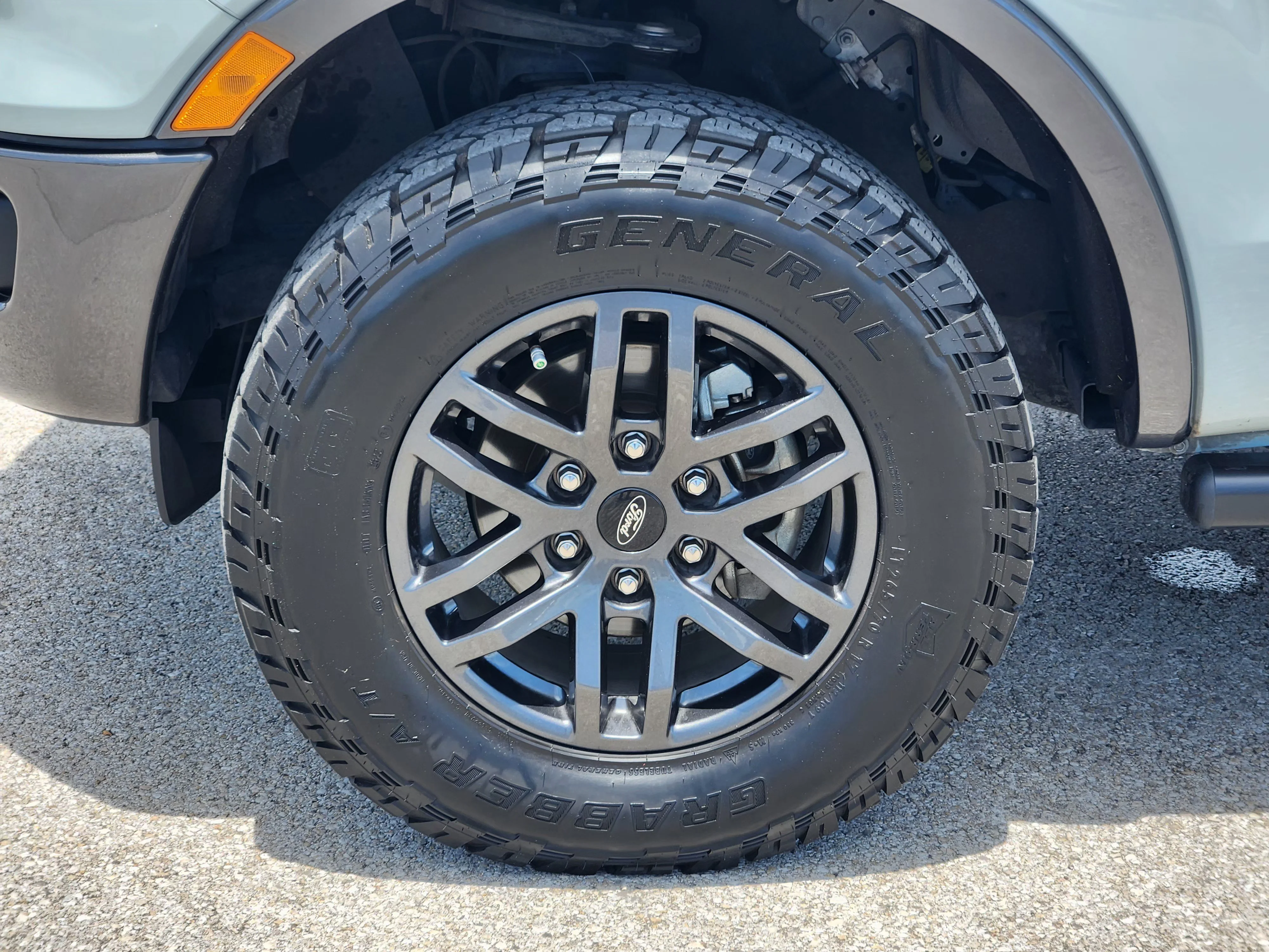 Used 2022 Gray Ford Lariat Tremor image 10