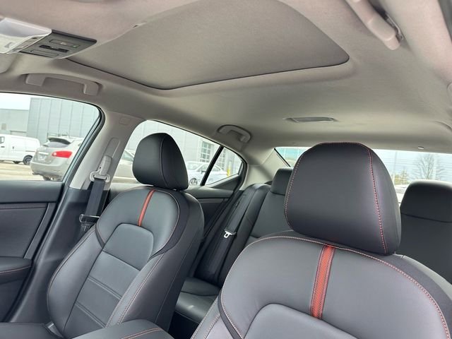 New 2025 Nissan Sentra Xtronic CVT SR