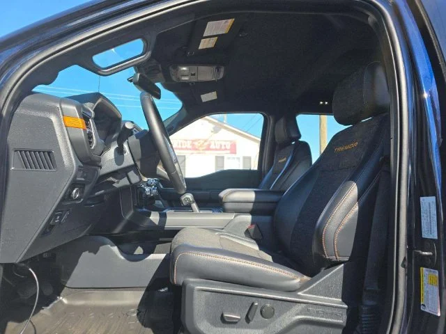 Used 2025 Blue Ford Tremor image 6