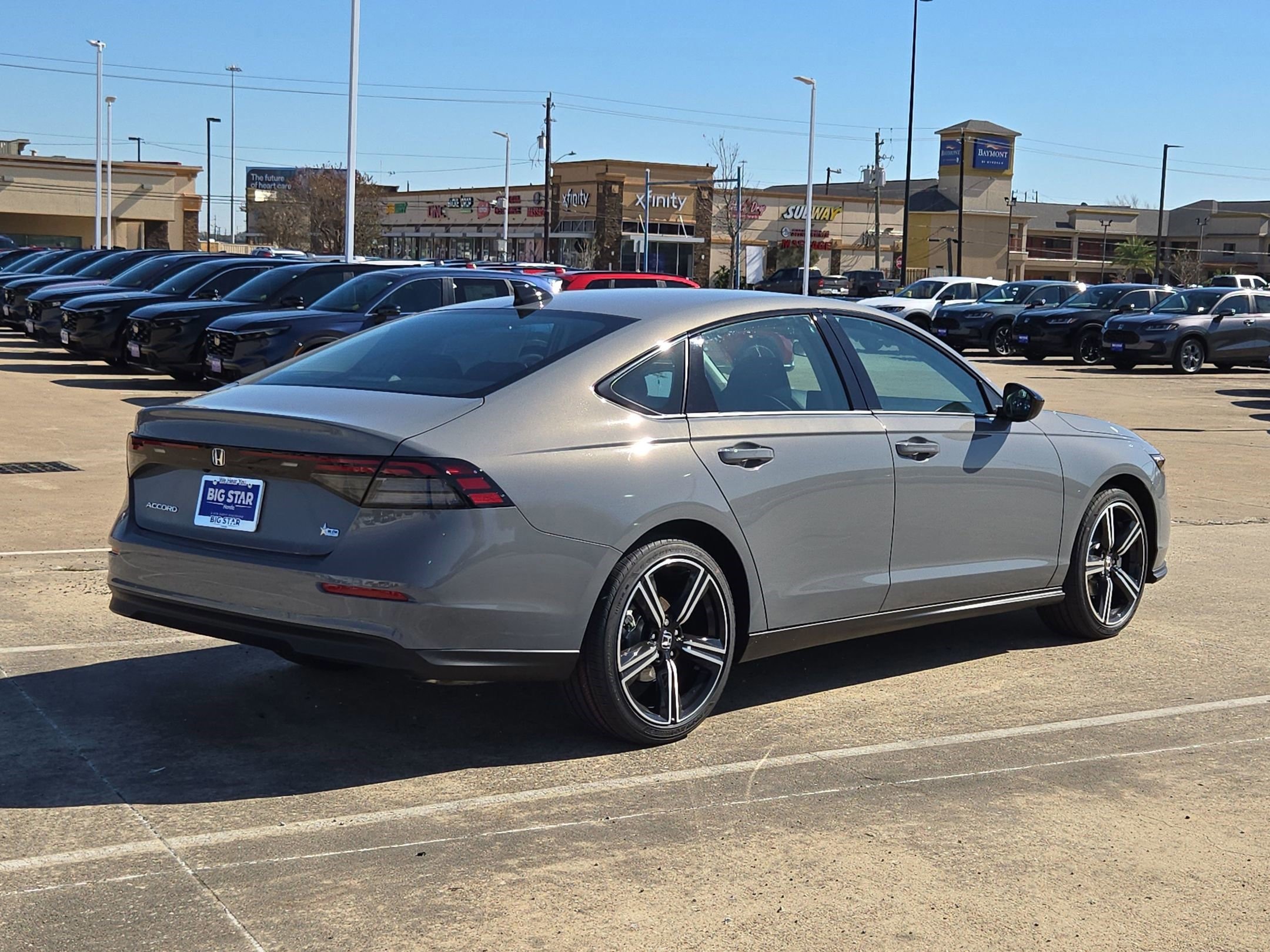 New 2026 Urban Gray Pearl Honda SE image 5