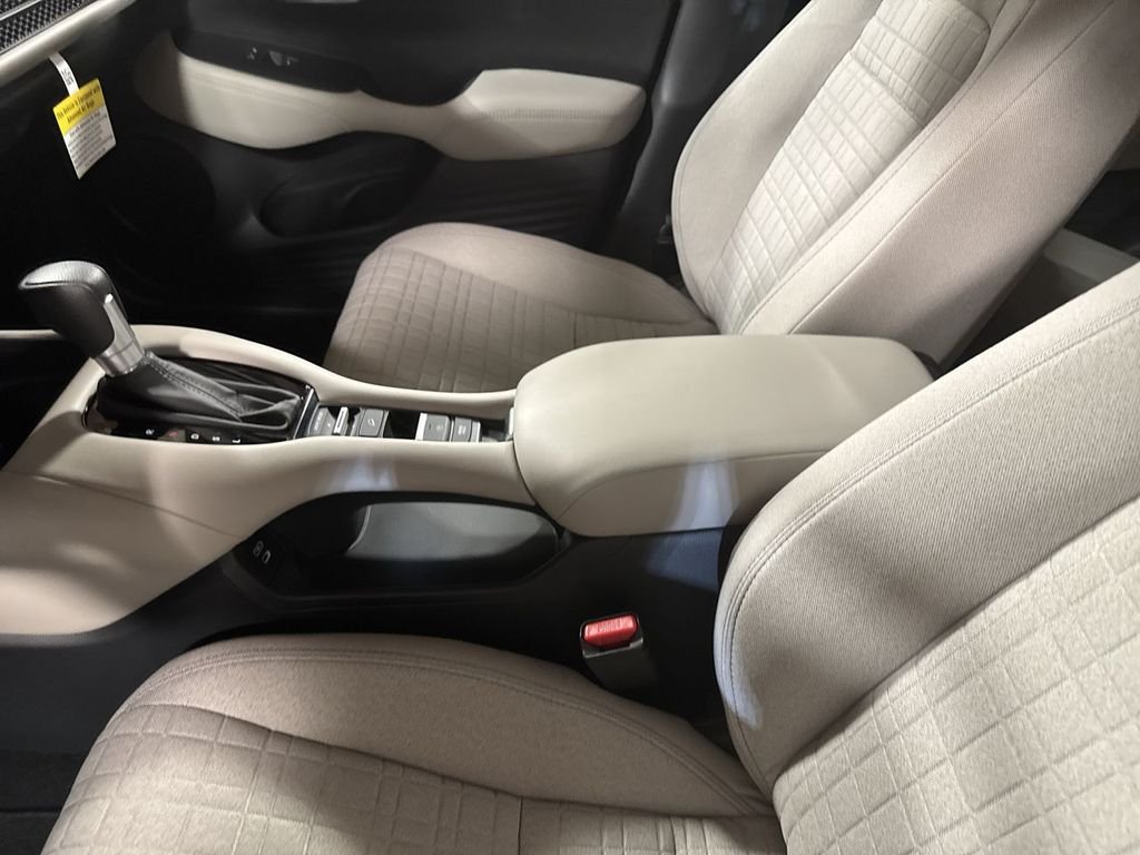 2026 Honda HR-V LX - Photo 24