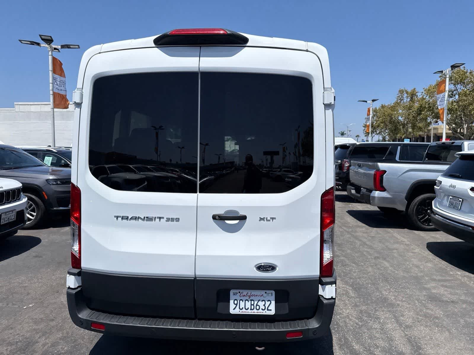 Used 2022 Oxford White Ford XLT image 15