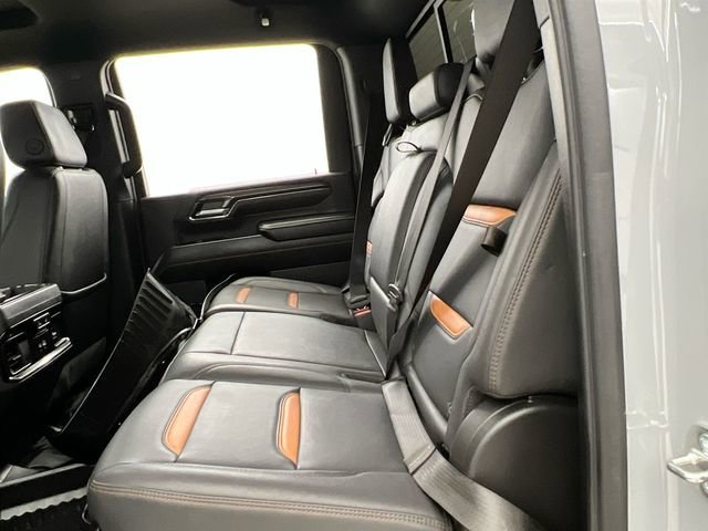 2024 GMC Sierra 2500HD AT4 - Photo 11