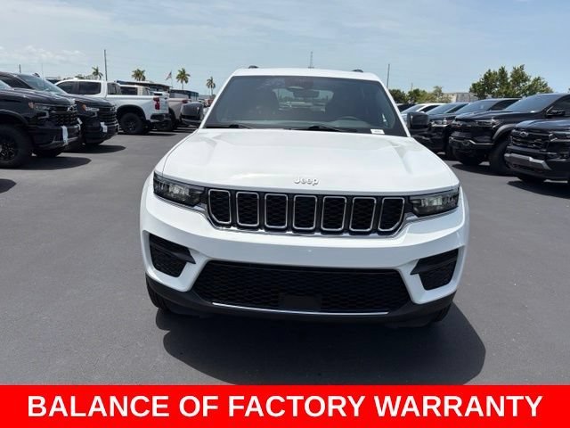 Used 2025 White Jeep Laredo X 4x2 image 2